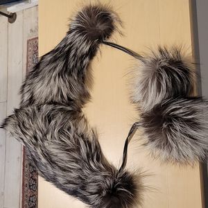 Lola & Max fur collar